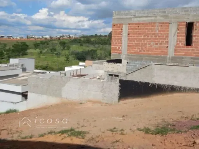 Terreno com 451m², à venda, no bairro Condomínio Residencial Colinas do Paratehy em São José dos Campos