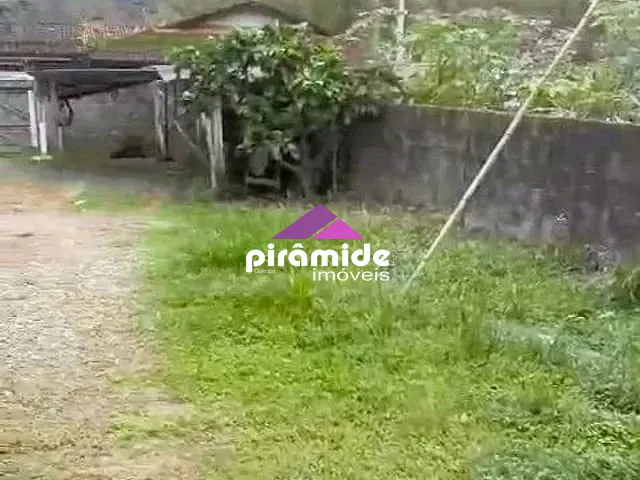 Terreno com 300m², à venda, no bairro Massaguaçu em Caraguatatuba