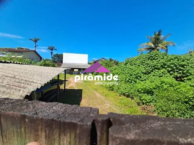 Terreno com 300m², à venda, no bairro Massaguaçu em Caraguatatuba