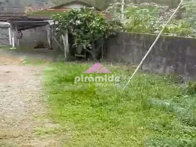 Terreno com 300m², à venda, no bairro Massaguaçu em Caraguatatuba