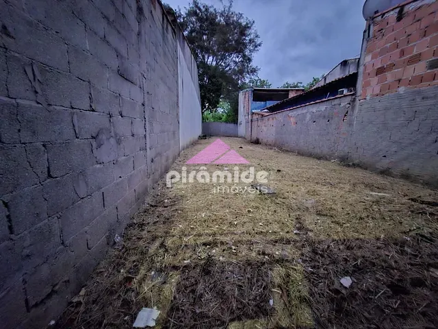 Terreno com 125m², à venda, no bairro Eugênio de Mello em São José dos Campos
