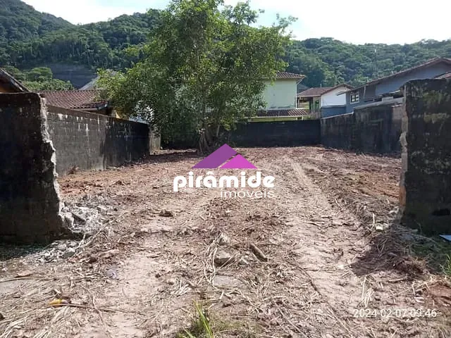 Terreno com 336m², à venda, no bairro Cidade Jardim em Caraguatatuba
