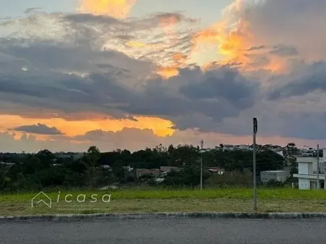 Terreno com 382m², à venda, no bairro Residencial Colinas. em Caçapava