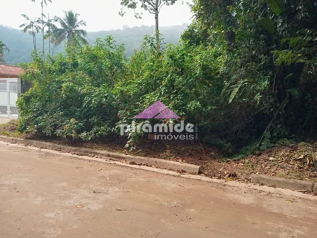 Terreno com 387m², à venda, no bairro Massaguaçu em Caraguatatuba