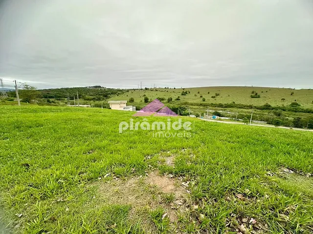 Terreno com 360m², à venda, no bairro Eugênio de Mello em São José dos Campos