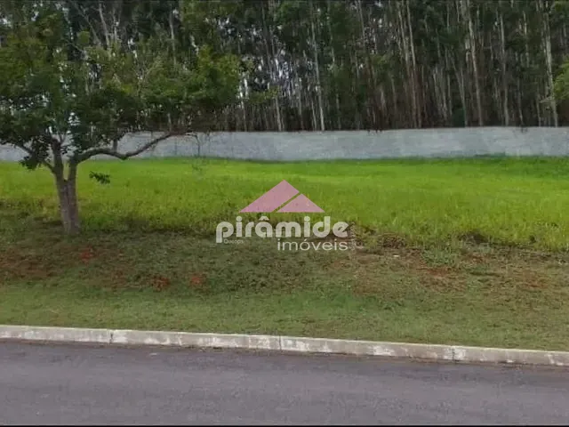 Terreno com 1000m², à venda, no bairro Bairro do Comércio em Paraibuna