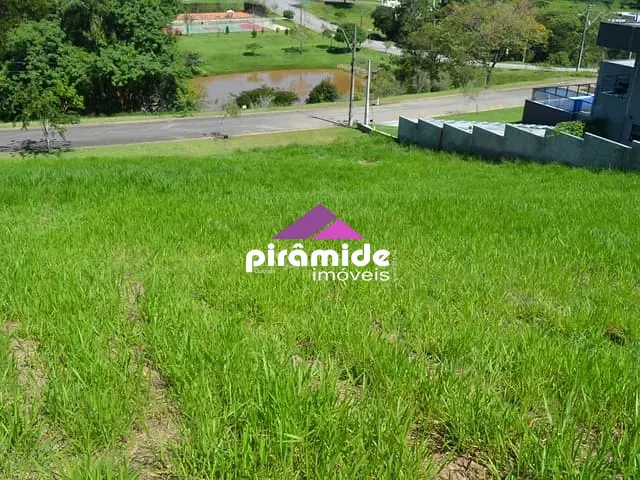 Terreno com 1050m², à venda, no bairro Tapanhão em Jambeiro