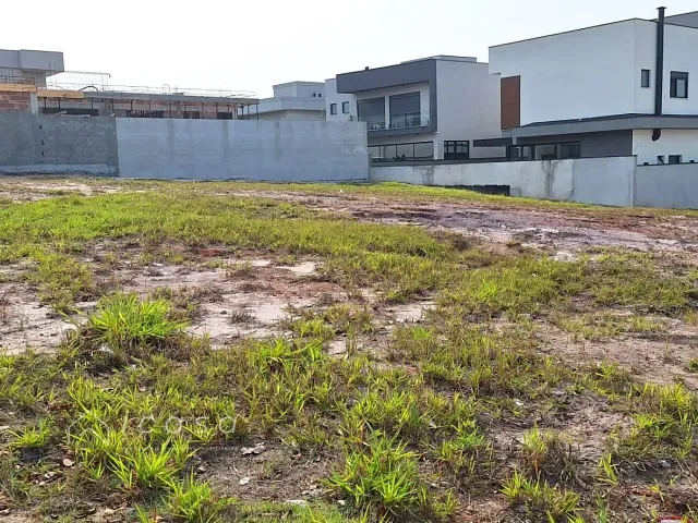 Terreno com 942m², à venda, no bairro Condomínio Residencial Monaco em São José dos Campos