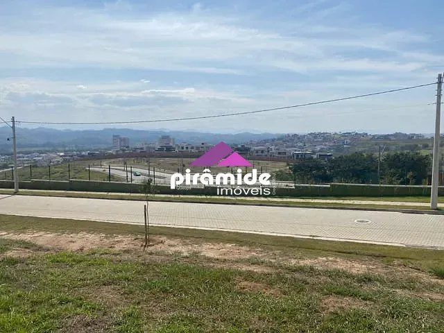 Terreno com 330m², à venda, no bairro Urbanova em São José dos Campos