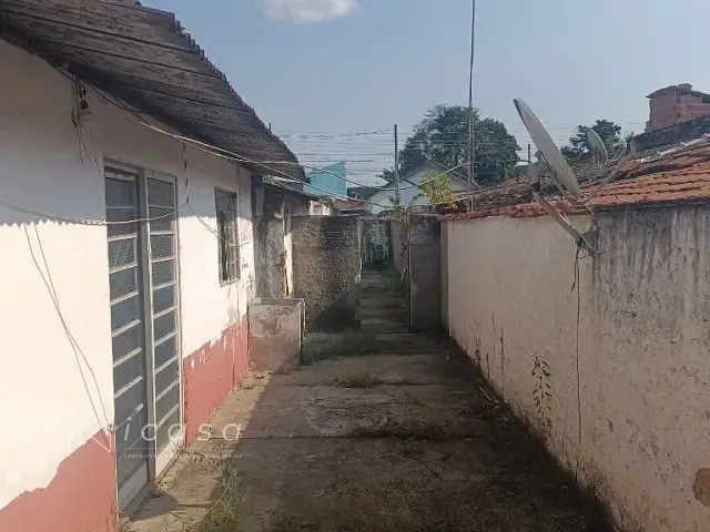 Terreno com 162m², à venda, no bairro Vila Santos em Caçapava