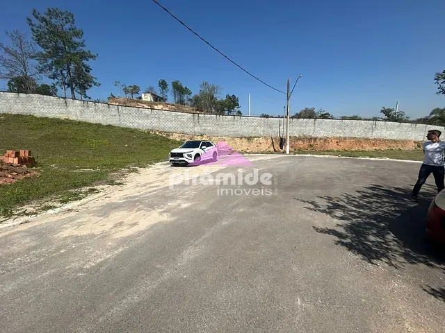 Terreno com 833m², à venda, no bairro Torrão de Ouro em São José dos Campos