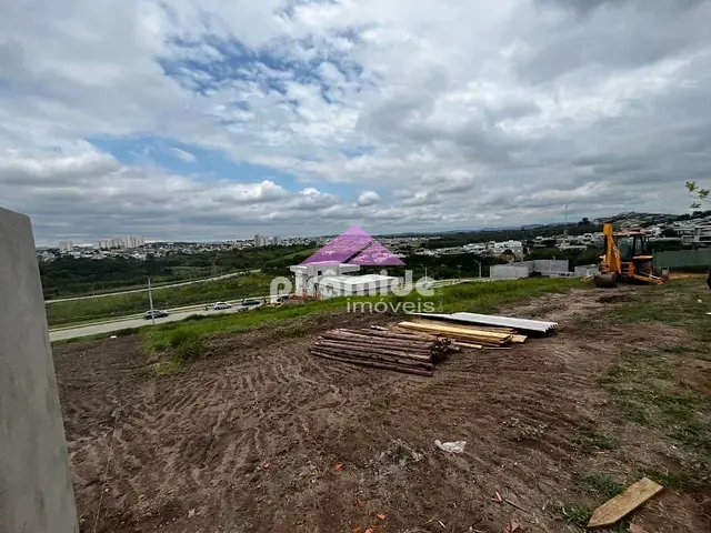Terreno com 375m², à venda, no bairro Urbanova em São José dos Campos