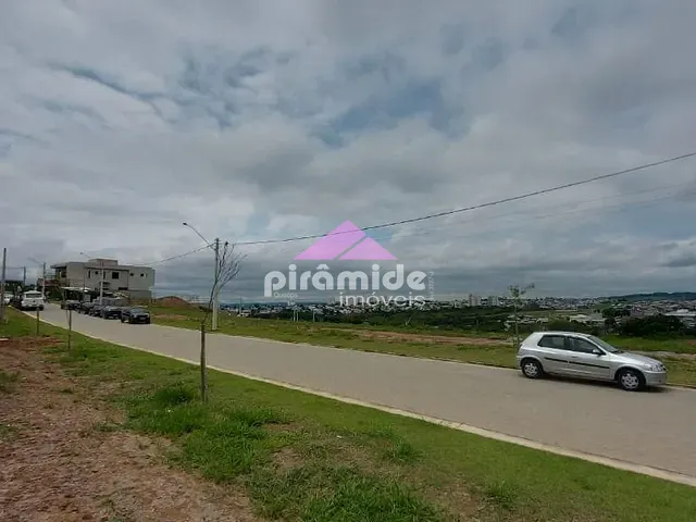 Terreno com 330m², à venda, no bairro Urbanova em São José dos Campos