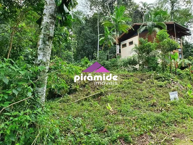 Terreno com 490m², à venda, no bairro Massaguaçu em Caraguatatuba