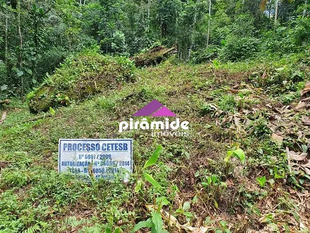 Terreno com 490m², à venda, no bairro Massaguaçu em Caraguatatuba