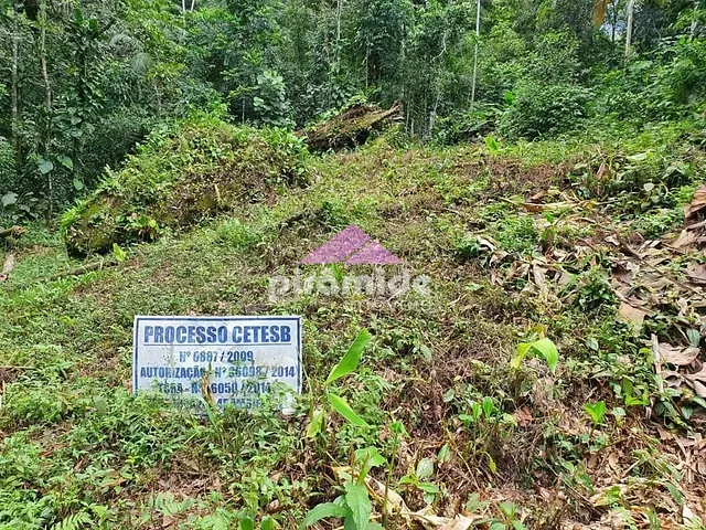 Terreno com 490m², à venda, no bairro Massaguaçu em Caraguatatuba
