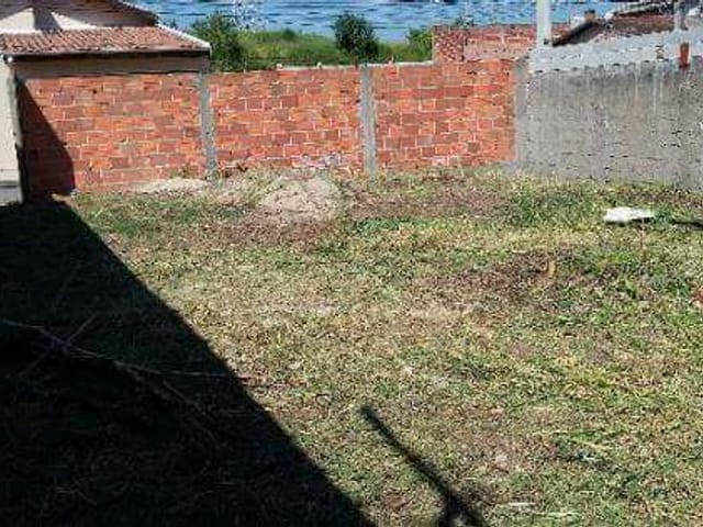 Terreno com 250m², à venda, no bairro Vila Suiça em Pindamonhangaba