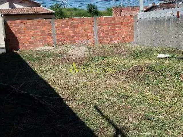 Terreno com 250m², à venda, no bairro Vila Suiça em Pindamonhangaba