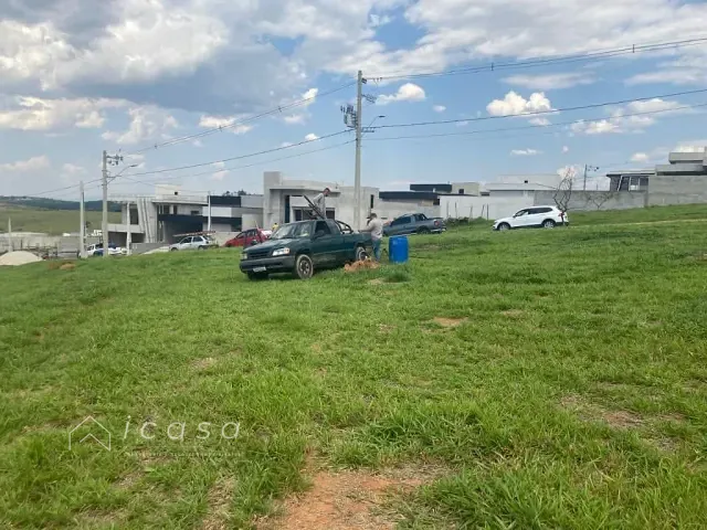Terreno com 360m², à venda, no bairro Santa Mônica em Caçapava