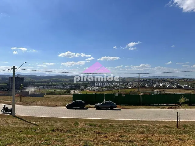 Terreno com 367m², à venda, no bairro Urbanova em São José dos Campos