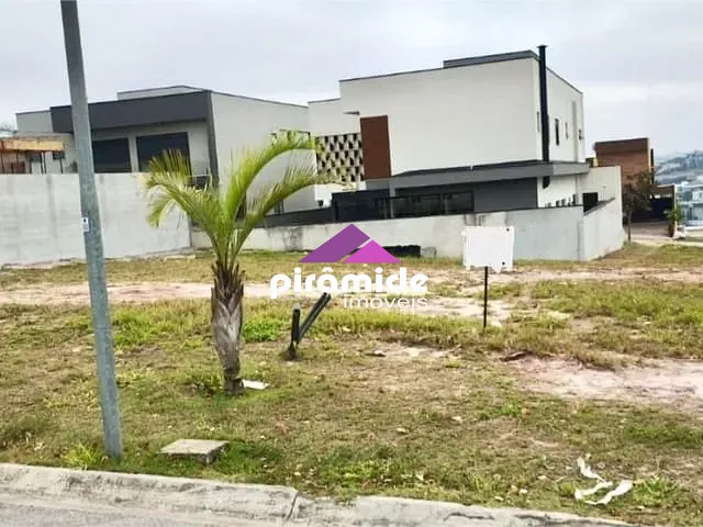 Terreno com 904m², à venda, no bairro Urbanova em São José dos Campos