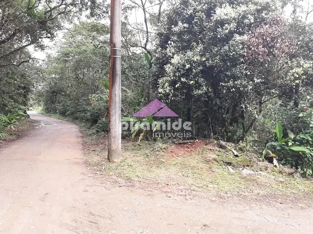 Terreno com 1110m², à venda, no bairro Verde Mar em Caraguatatuba