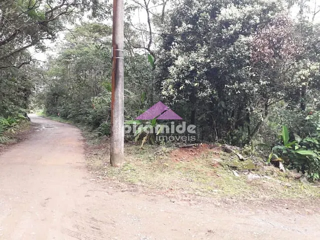 Terreno com 1110m², à venda, no bairro Verde Mar em Caraguatatuba