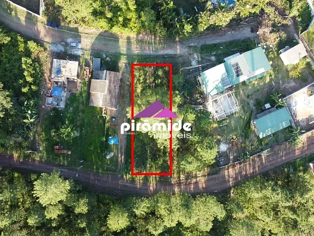 Terreno com 498m², à venda, no bairro Balneário Copacabana em Caraguatatuba