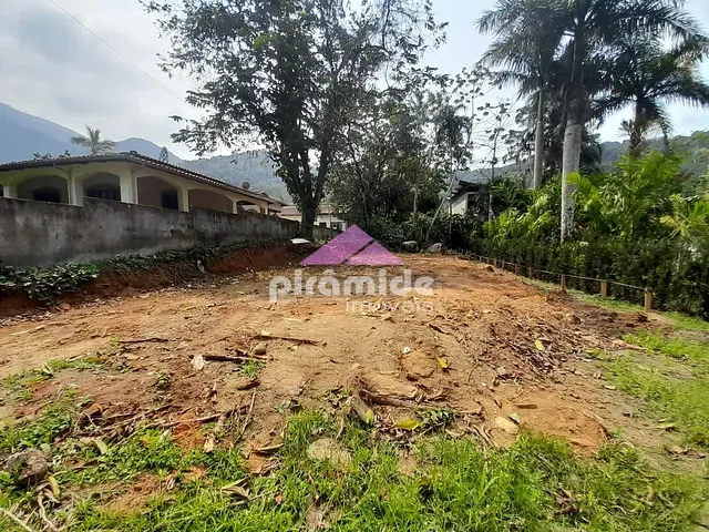 Terreno com 403m², à venda, no bairro Park Imperial em Caraguatatuba