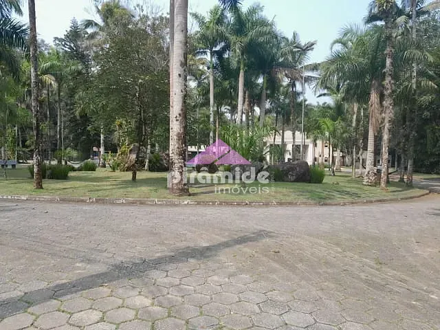 Terreno com 403m², à venda, no bairro Park Imperial em Caraguatatuba