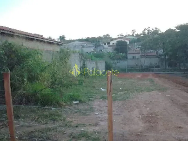 Terreno com 362m², à venda, no bairro Chácara São Silvestre em Taubaté