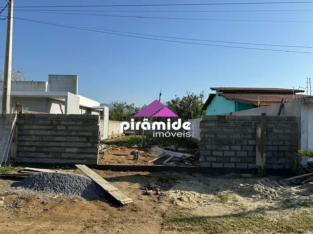 Terreno com 290m², à venda, no bairro Balneário Recanto do Sol em Caraguatatuba