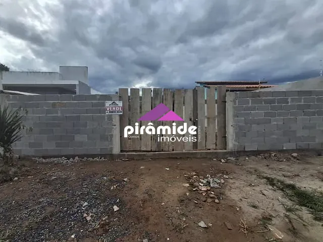 Terreno com 290m², à venda, no bairro Balneário Recanto do Sol em Caraguatatuba