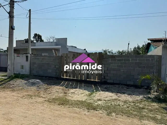 Terreno com 290m², à venda, no bairro Balneário Recanto do Sol em Caraguatatuba