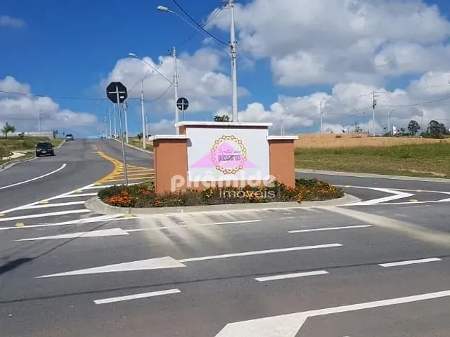 Terreno com 175m², à venda, no bairro Portal dos Passaros em São José dos Campos