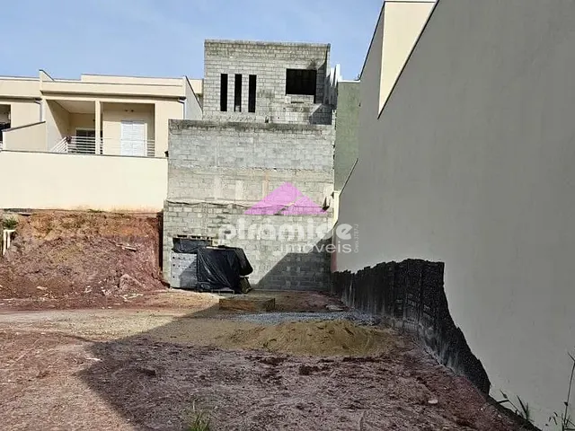 Terreno com 175m², à venda, no bairro Portal dos Passaros em São José dos Campos