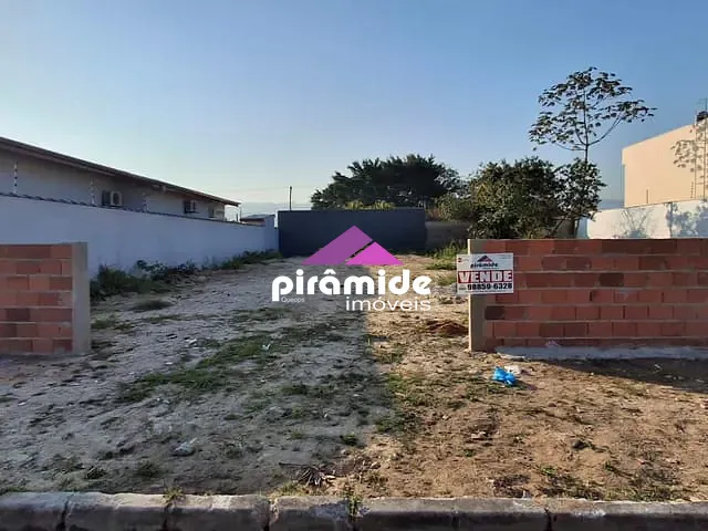 Terreno com 360m², à venda, no bairro Pontal de Santa Marina em Caraguatatuba