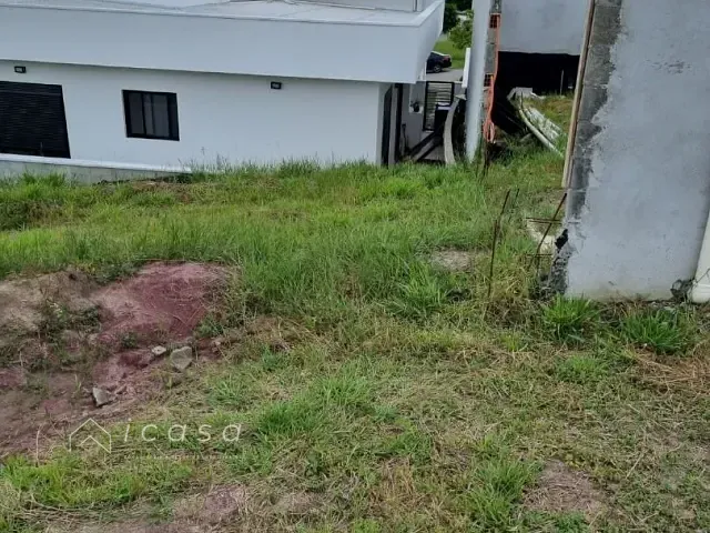 Terreno com 306m², à venda, no bairro Piedade em Caçapava