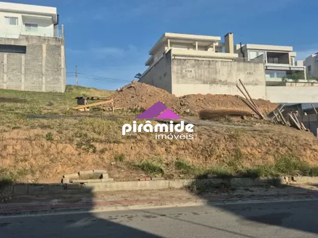 Terreno com 450m², à venda, no bairro Urbanova em São José dos Campos