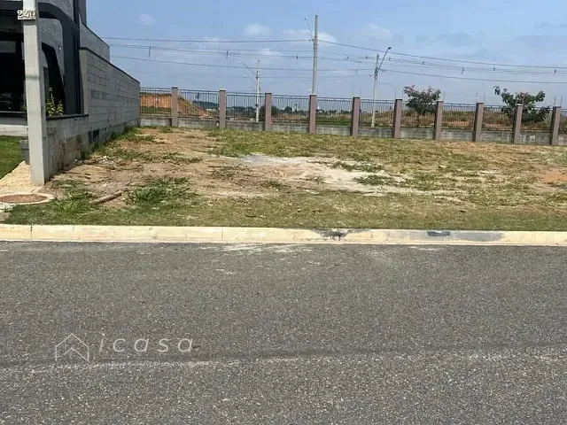 Terreno com 263m², à venda, no bairro Bairro da Floresta em São José dos Campos