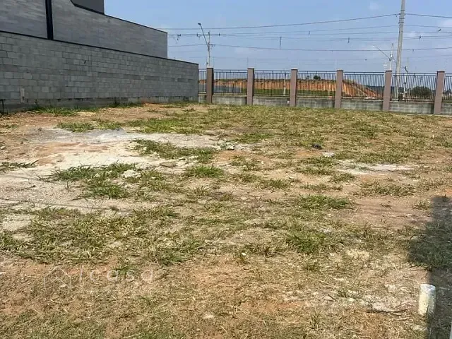 Terreno com 263m², à venda, no bairro Bairro da Floresta em São José dos Campos