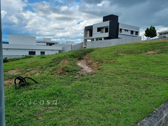 Terreno com 205m², à venda, no bairro Jardim Cruzeiro do Sul em São José dos Campos
