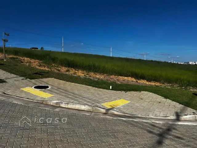 Terreno com 225m², à venda, no bairro Jardim Cruzeiro do Sul em São José dos Campos