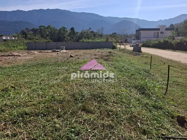 Terreno com 458m², à venda, no bairro Mar Verde II em Caraguatatuba