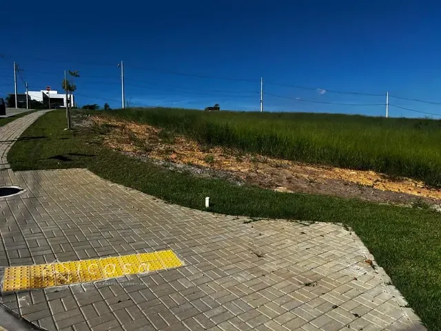Terreno com 200m², à venda, no bairro Jardim Cruzeiro do Sul em São José dos Campos