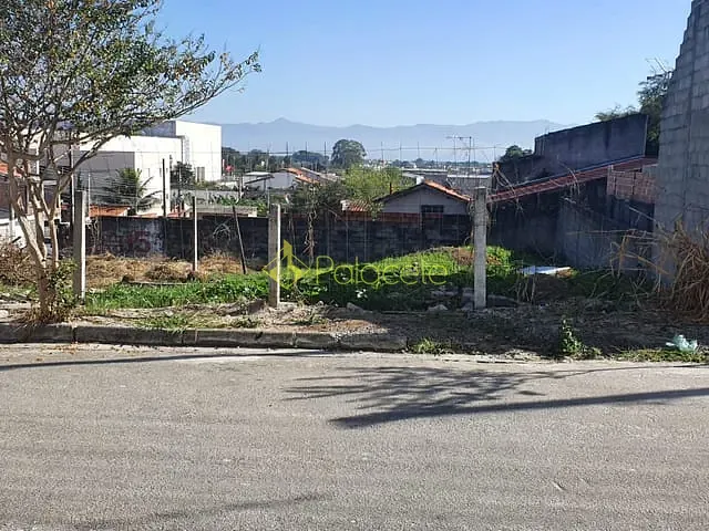 Terreno com 250m², à venda, no bairro Residencial Estoril em Taubaté