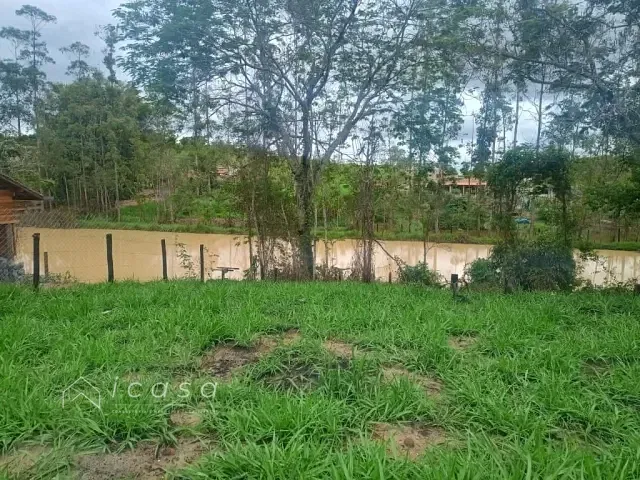 Terreno com 2000m², à venda, no bairro Chácaras Santa Maria em Jacareí