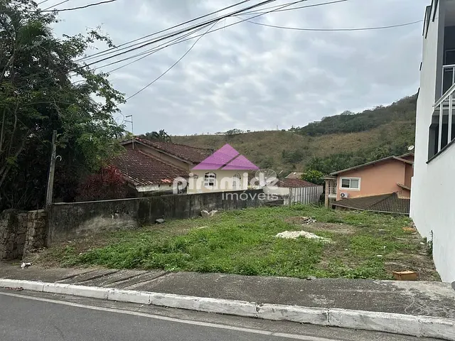 Terreno com 250m², à venda, no bairro Portal da Olaria em São Sebastião