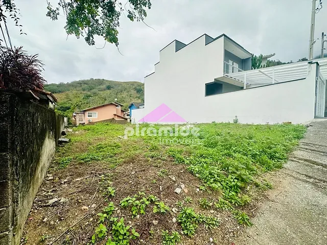 Terreno com 250m², à venda, no bairro Portal da Olaria em São Sebastião