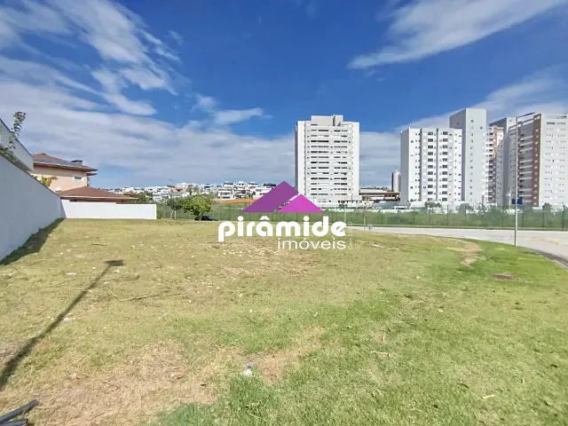 Terreno com 663m², à venda, no bairro Urbanova em São José dos Campos
